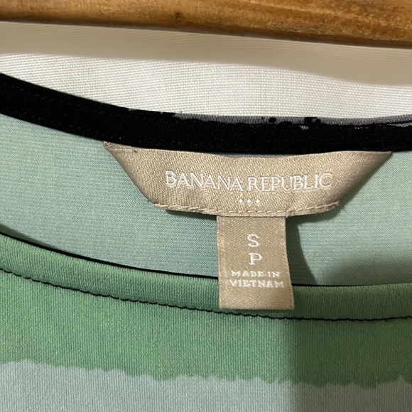 Banana Republic Multi Colour Sleeveless Dress with Belt a309 - Picture 2 of 4